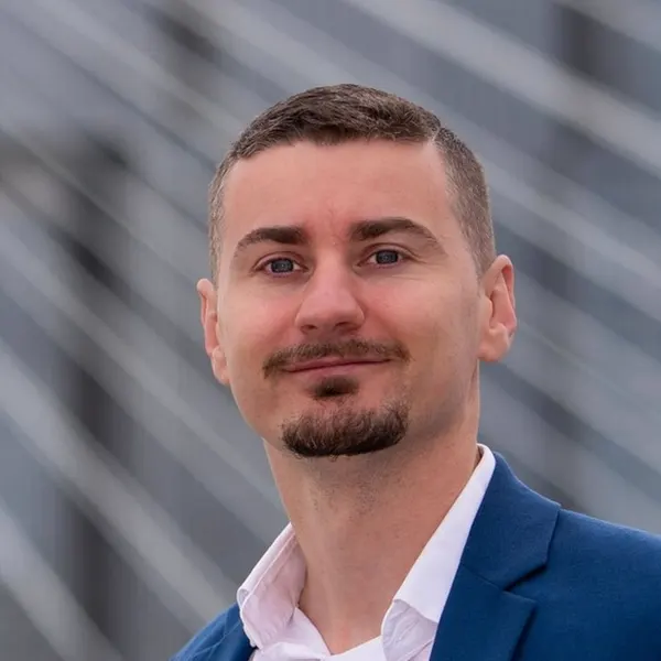 Portrait photo of Alex Stokvis, CEO, Intercompany Solutions at Intercompany Solutions