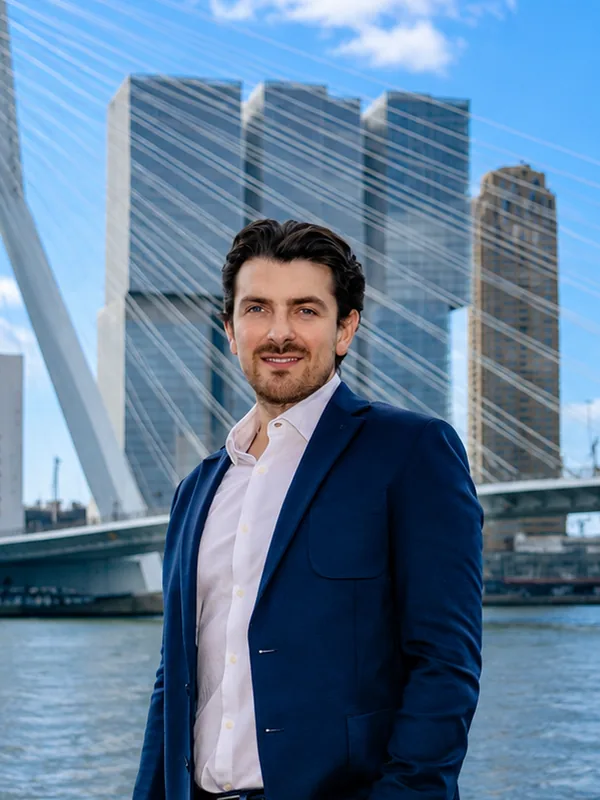 Portrait photo of Safak Yilmaz, Бизнес консултант at Intercompany Solutions in Rotterdam, the Netherlands